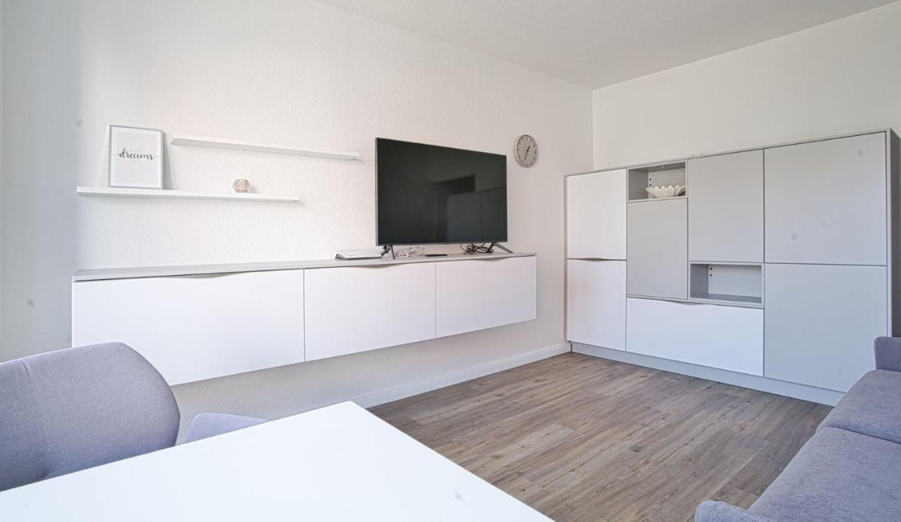 Seepferdchen - Kuscheliges Apartment Mit Meerblick-Balkon ヴァンガーオーゲ エクステリア 写真