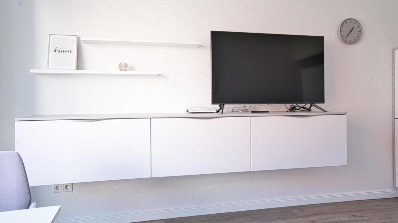 Seepferdchen - Kuscheliges Apartment Mit Meerblick-Balkon ヴァンガーオーゲ エクステリア 写真