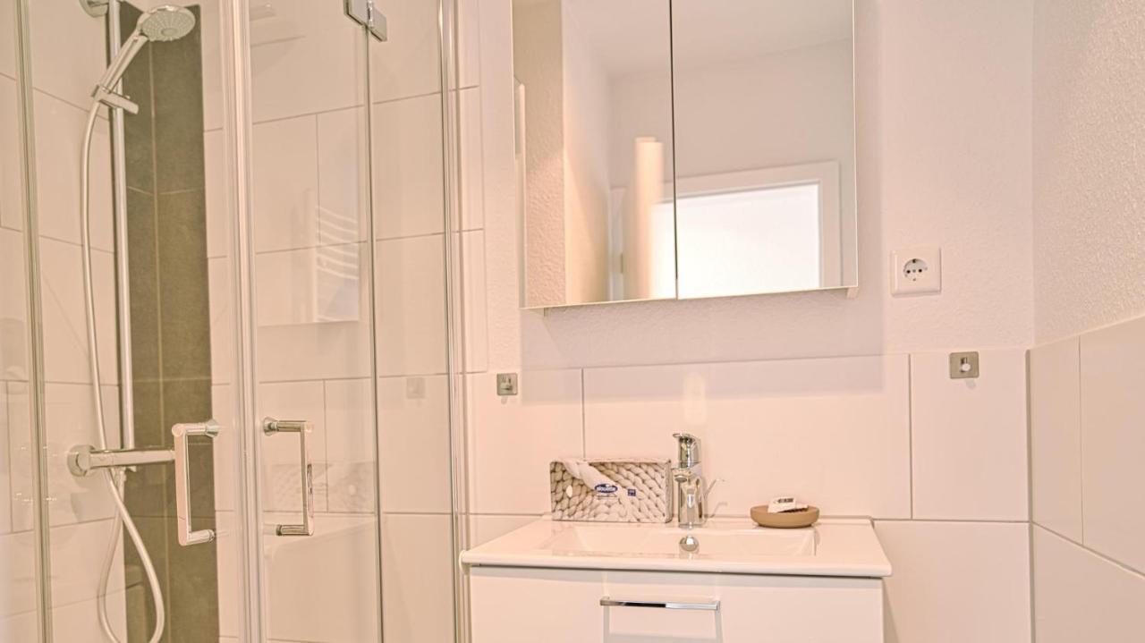 Seepferdchen - Kuscheliges Apartment Mit Meerblick-Balkon ヴァンガーオーゲ エクステリア 写真